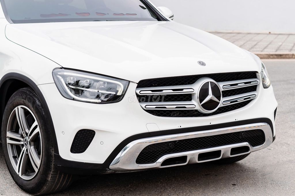 Mercedes-benz GLC200 Sản xuất 2020. Mua bán Ô tô tại Quận Cầu Giấy Hà Nội được đăng bởi Quân Q Auto hình 3
