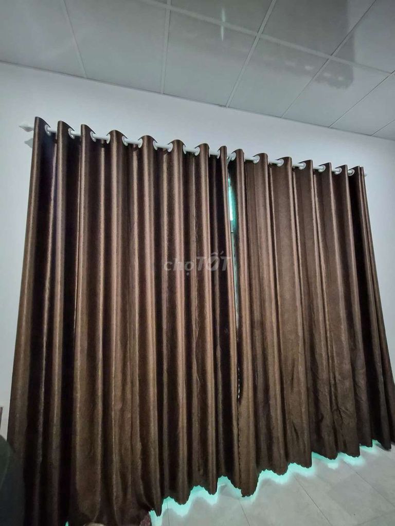 Rèm cửa Vải Đỏ 3m1 x 2m6. Mua bán Nội thất, đồ gia dụng khác tại Quận Sơn Trà Đà Nẵng được đăng bởi chivas 25 hình 1