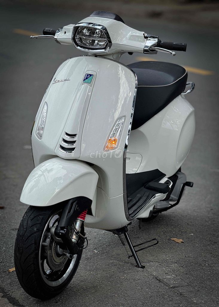 Vespa Sprint 125i 2022 Chính chủ ký. Mua bán Xe máy tại Thành phố Biên Hòa Đồng Nai được đăng bởi Xe Máy Sơn Trung Duy hình 5