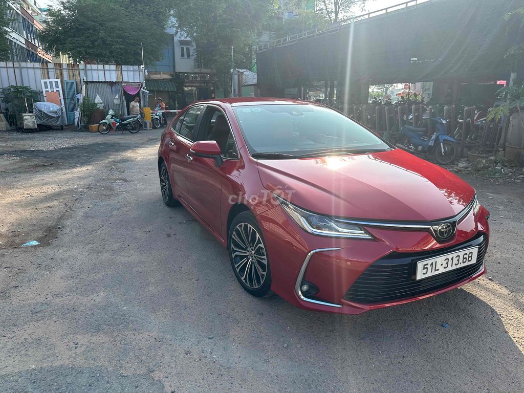 Toyota Corolla Altis 2022 1.8 V - 20000 km. Mua bán Ô tô tại Quận 8 Tp Hồ Chí Minh được đăng bởi Nguyễn Hồng Tân hình 4