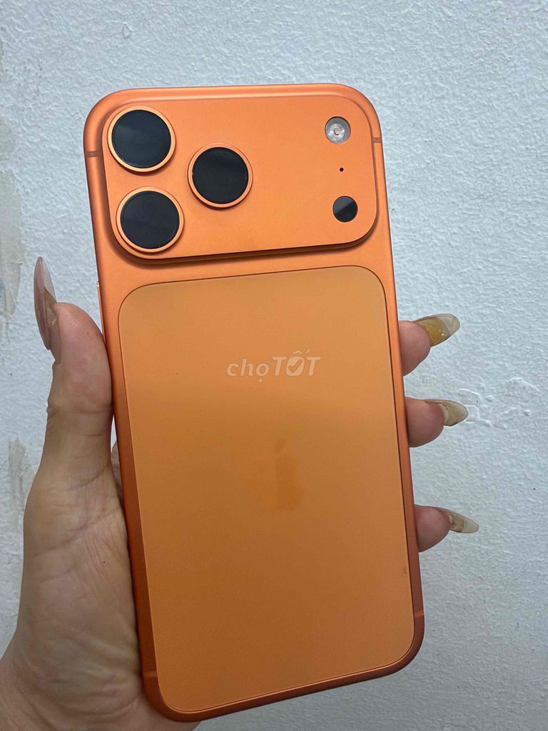 iPhone 17 Pro Max 256GB Có khe sim dùng bt. Mua bán Điện thoại tại Quận Hai Bà Trưng Hà Nội được đăng bởi kim hình 1