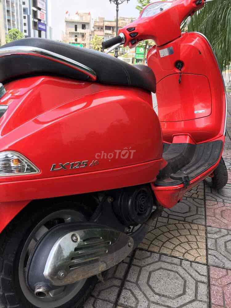 Xe Vespa LX Màu Đỏ Chính Chủ 29HN Mua bán tại nhà. Mua bán Xe máy tại Quận Hai Bà Trưng Hà Nội được đăng bởi Gia Khánh Thiết kế Kiến trúc Uy tín hình 6