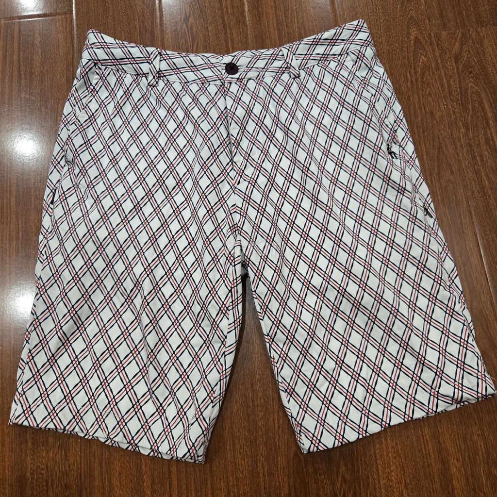 Quần Short Hazzys Golf. Mua bán Quần áo tại Quận Ba Đình Hà Nội được đăng bởi James Nguyen hình 1