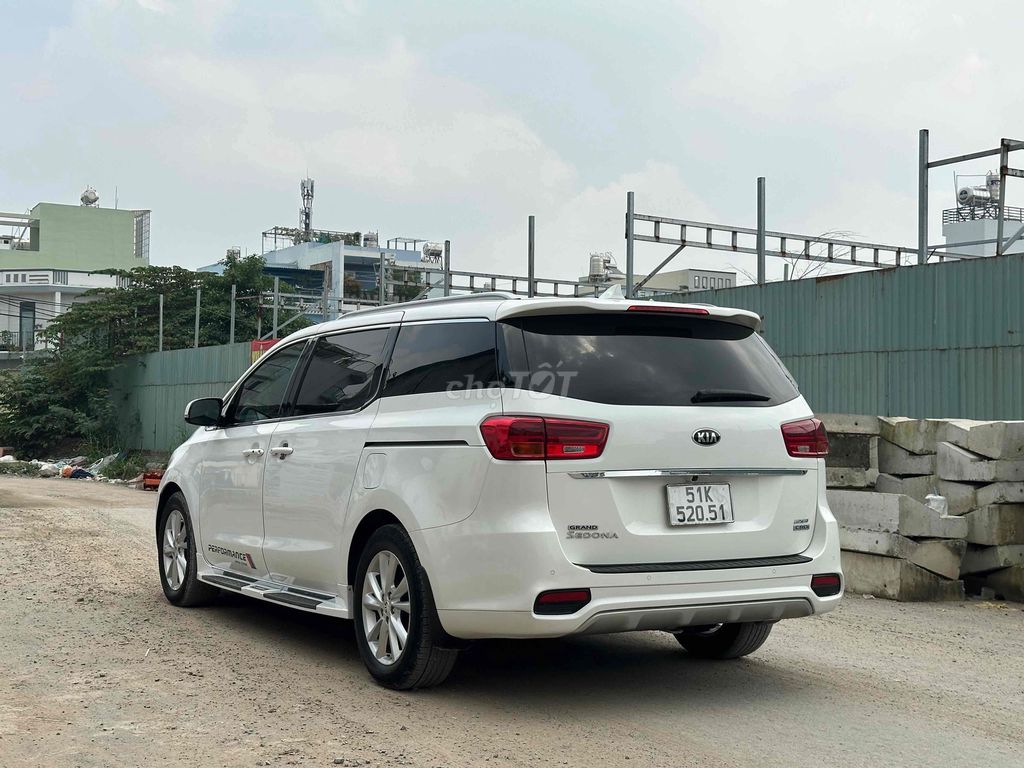 KIA SEDONA 2021 Luxury – Máy Dầu. Mua bán Ô tô tại Quận Bình Tân Tp Hồ Chí Minh được đăng bởi Minh Thắng hình 6
