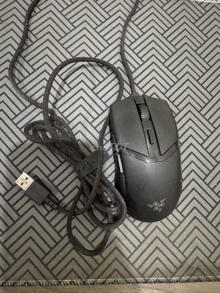 Chuột Razer gaming có dây. Mua bán Phụ kiện (Màn hình, Chuột...) tại Quận Ngũ Hành Sơn Đà Nẵng được đăng bởi Jpix hình 1