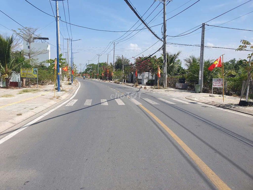 Cần bán Nhà Đất MT Tắc Xuất kdc hiện hữu