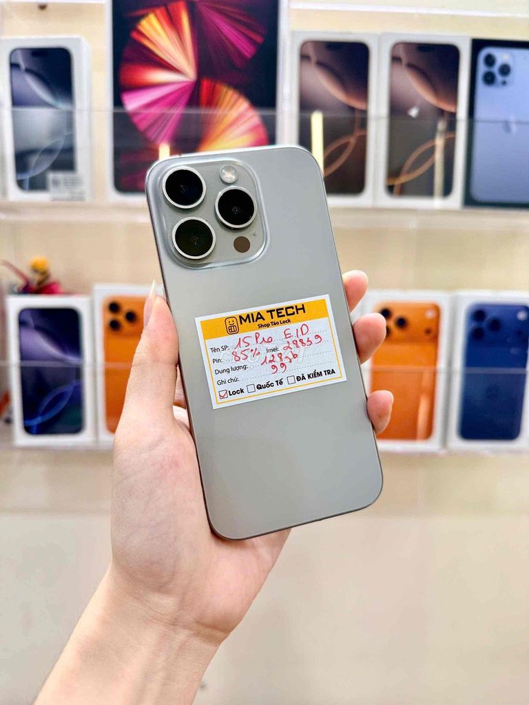 iPhone 15 Pro Lock 128GB Titan Tự Nhiên 85%. Mua bán Điện thoại tại Quận Ba Đình Hà Nội được đăng bởi Huy Trần hình 1
