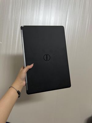 Dell 5470 i5-6th/8/256GB/14 inch FHD BH 1 đổi 1. Mua bán Laptop tại Quận Cầu Giấy Hà Nội được đăng bởi Henry Shop