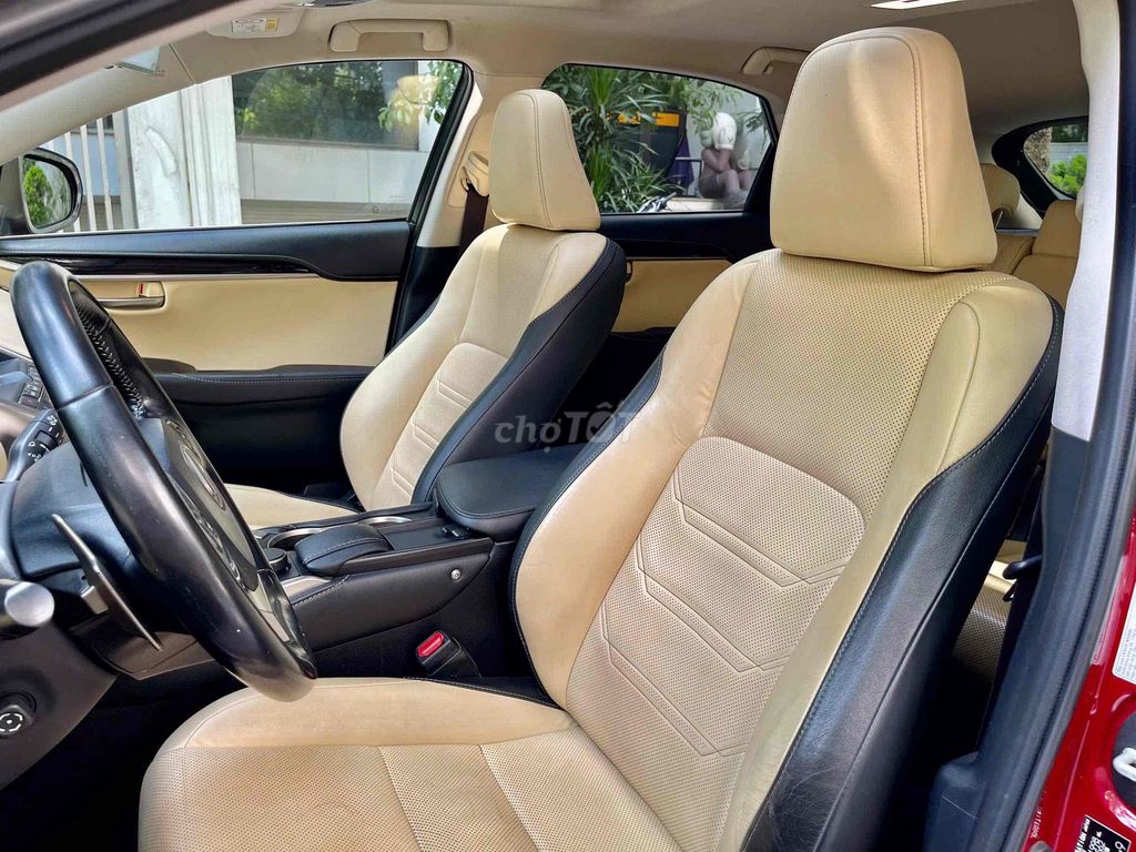Lexus NX200T 2016 Màu Đỏ - 95000 km. Mua bán Ô tô tại Quận Thanh Xuân Hà Nội được đăng bởi Trần Trí Cường hình 13