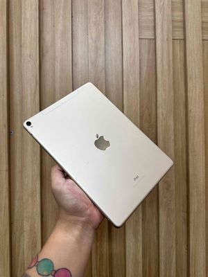 IPad Pro 10.5 256G wifi 4G zin all Full CN. Mua bán Máy tính bảng tại Quận Đống Đa Hà Nội được đăng bởi  HT Mobie Trả góp nợ xáu bao duyệt