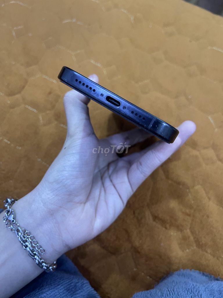 Apple iPhone 16 Pro Max 256GB Đen. Mua bán Điện thoại tại Quận Hà Đông Hà Nội được đăng bởi Hoàng Minh hình 1