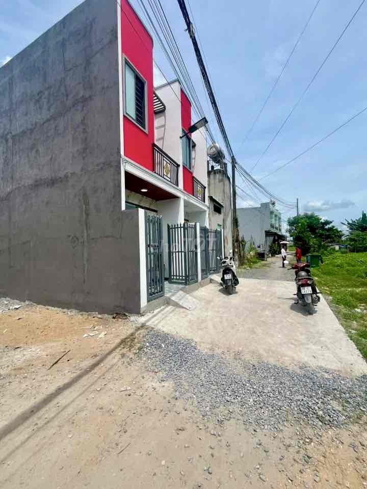 cần bán gấp lầu 3pn