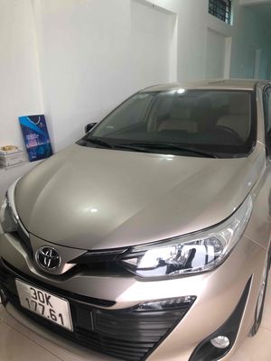 Toyota Vios 2019 1.5G Số Tự Động màu nâu vàng