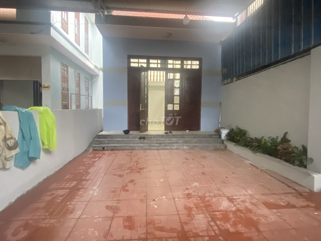 Nhà kiệt Nguyễn Lương Bằng, 3PN, sân ô tô, 5.2x24m. Mua bán nhà ở tại Quận Liên Chiểu Đà Nẵng được đăng bởi Nguyễn Duy Vũ hình 2
