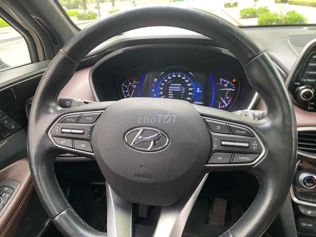 Hyundai Santa Fe 2019 Premium 2.2L HTRAC - 70000 k. Mua bán Ô tô tại Quận Thanh Xuân Hà Nội được đăng bởi Cường trần hình 9
