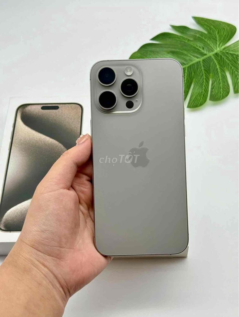 iPhone 15 Pro Max 256G Titan FULLBOX BH APPLE 2025. Mua bán Điện thoại tại Quận 10 Tp Hồ Chí Minh được đăng bởi iStockHCM hình 1