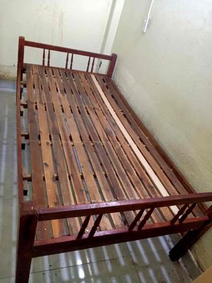 giường gỗ. Mua bán Giường, chăn ga gối nệm tại Quận Bình Thạnh Tp Hồ Chí Minh được đăng bởi Đồ gia dụng đã qua sử dụng giá rẻ 