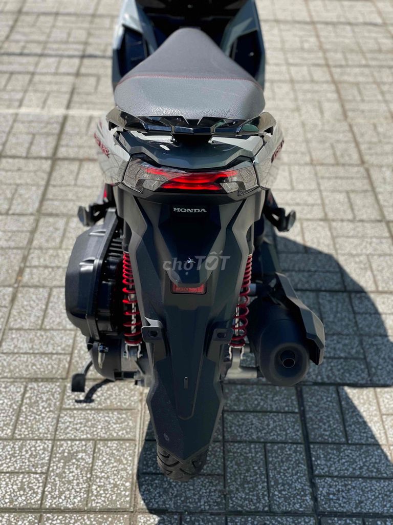 Airblade 160 ABS siêu lướt 170km. Mua bán Xe máy tại Huyện Đức Trọng Lâm Đồng được đăng bởi thien le hình 7