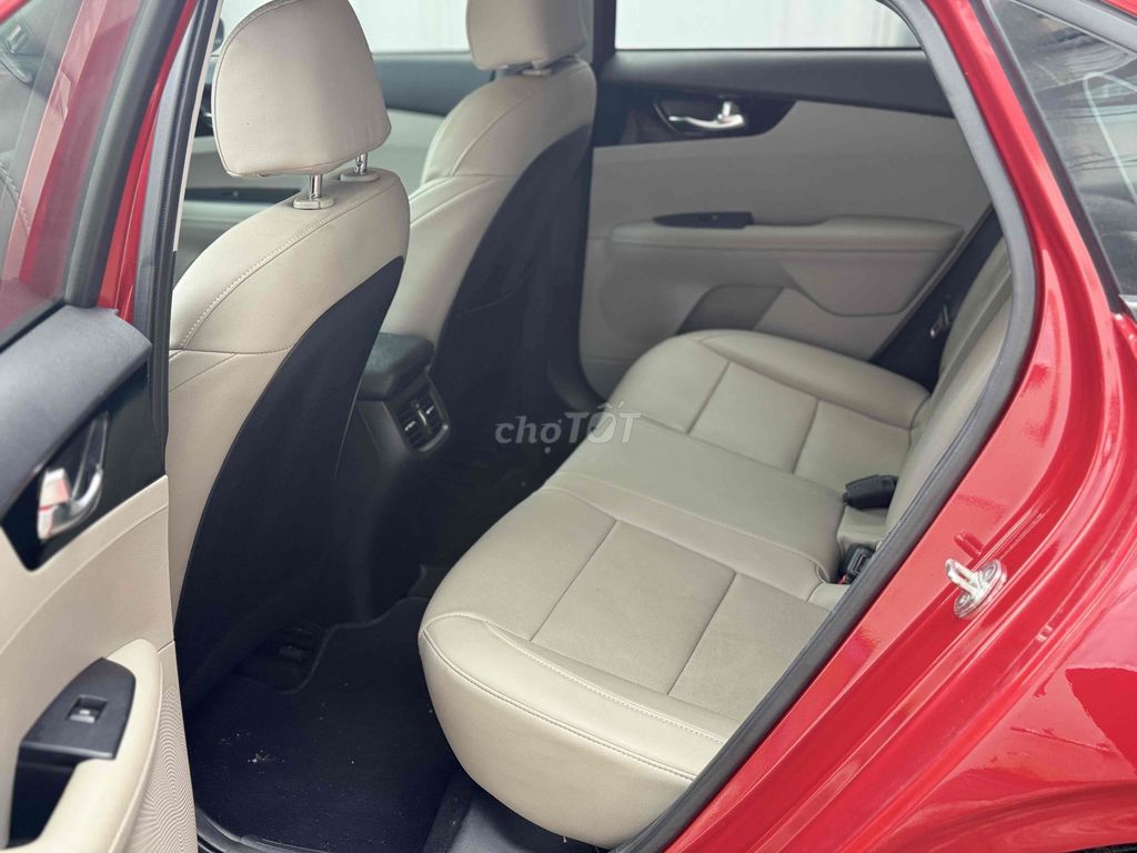 Kia Cerato 2020 1.6 AT Deluxe - 56000 km. Mua bán Ô tô tại Huyện Hóc Môn Tp Hồ Chí Minh được đăng bởi CHỢ Ô TÔ AN SƯƠNG hình 13