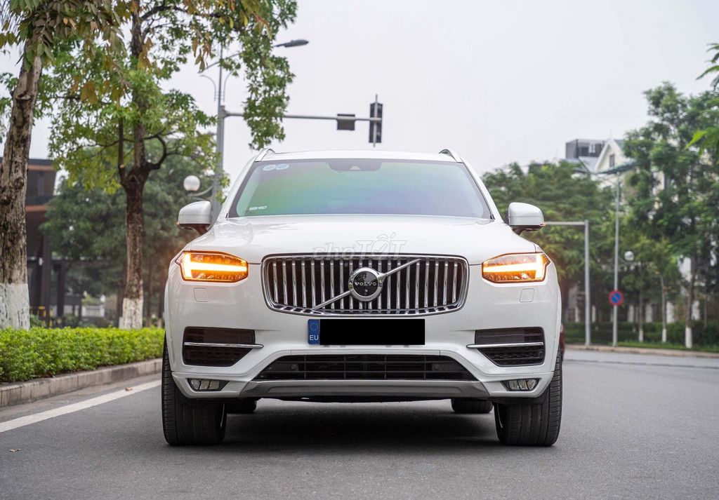Volvo XC90 T6 2016 màu trắng nk Thụy Điển. Mua bán Ô tô tại Quận 12 Tp Hồ Chí Minh được đăng bởi Xuân Trường hình 12