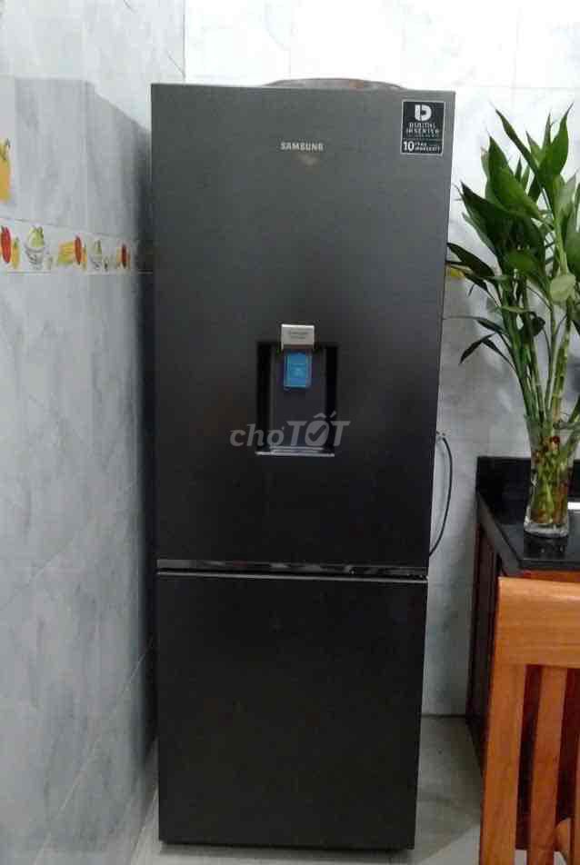 Tủ lạnh Samsung 313L Đen Lấy nước ngoài. Mua bán Tủ lạnh tại Quận 12 Tp Hồ Chí Minh được đăng bởi Tùng hình 1