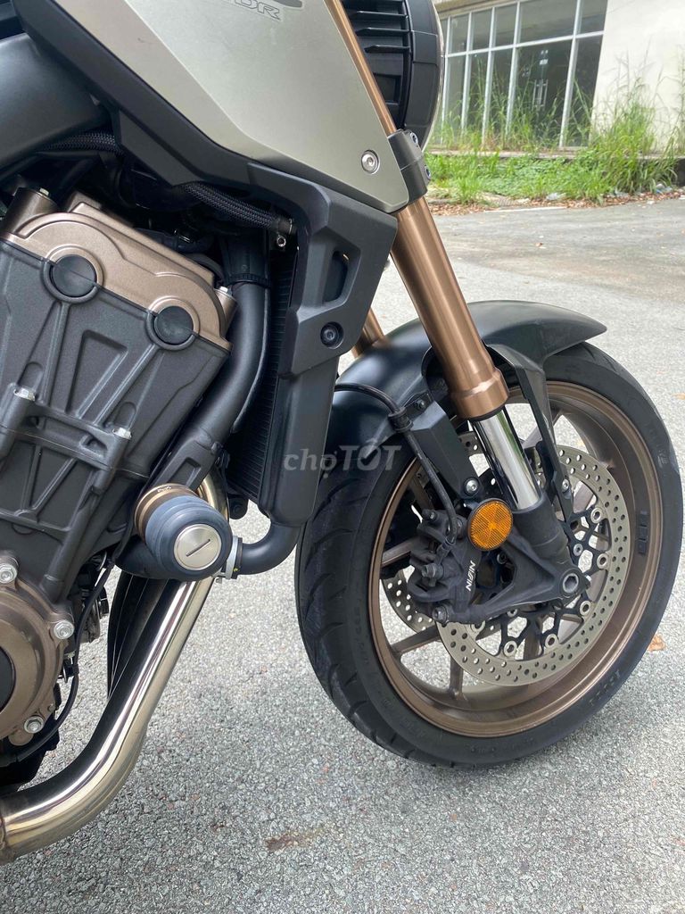 Honda CB650r bstp chính chủ. Mua bán Xe máy tại Thành phố Thủ Đức Tp Hồ Chí Minh được đăng bởi iMotorbike Viet Nam hình 7