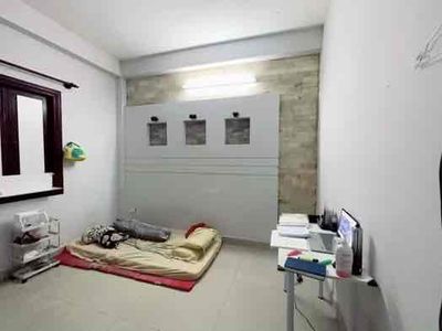 Room 25 m² · Đường Số 13
