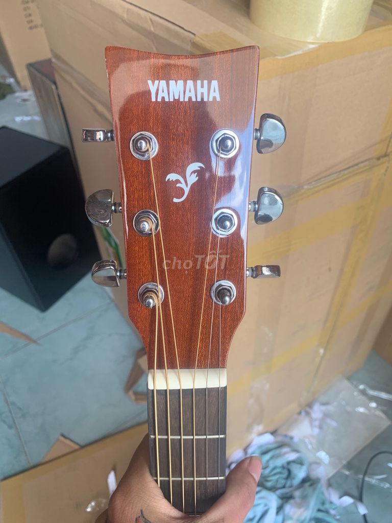 0923777730 - Guitar yamaha f600 top solid giá thanh l ý