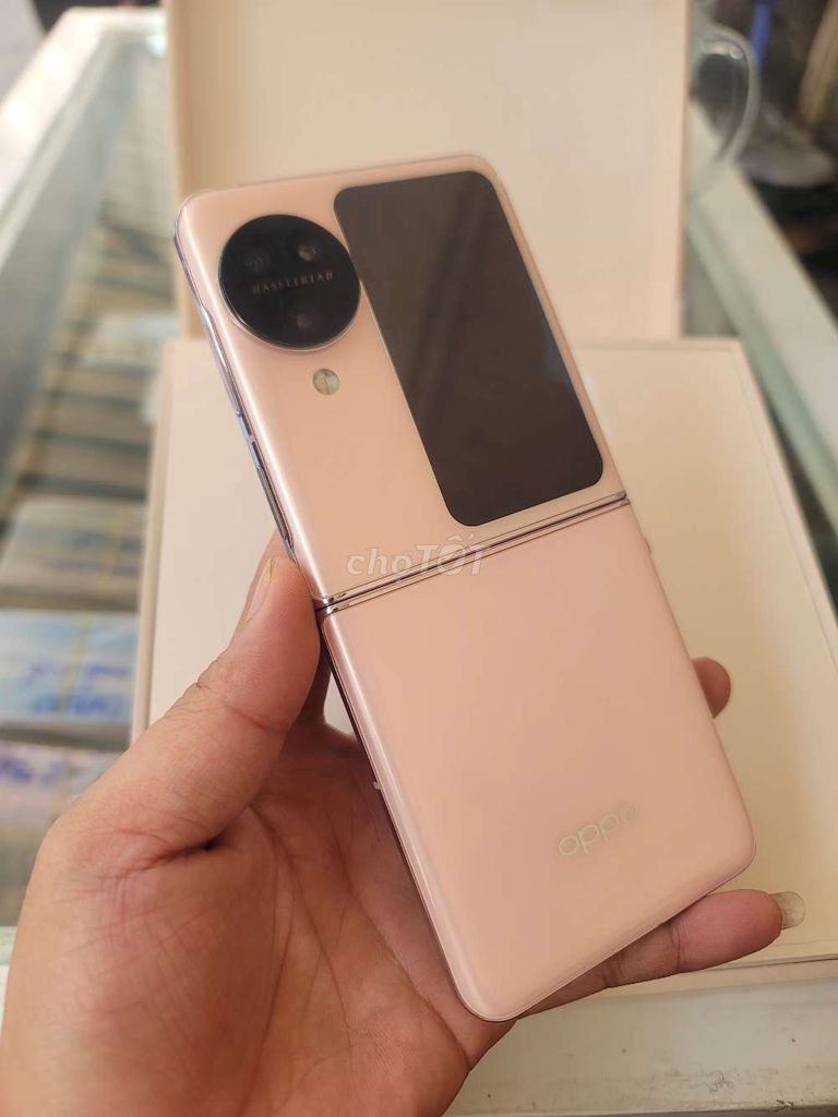 OPPO Find N3 Flip 256GB Hồng. Mua bán Điện thoại tại Quận Bình Tân Tp Hồ Chí Minh được đăng bởi TRẦN HOÀNG GIANG  hình 1