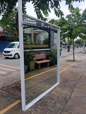 Gương đứng khung kim loại, kính trắng. Mua bán Nội thất, đồ gia dụng khác tại Huyện Hóc Môn Tp Hồ Chí Minh được đăng bởi Quốc Hùng Hoàng