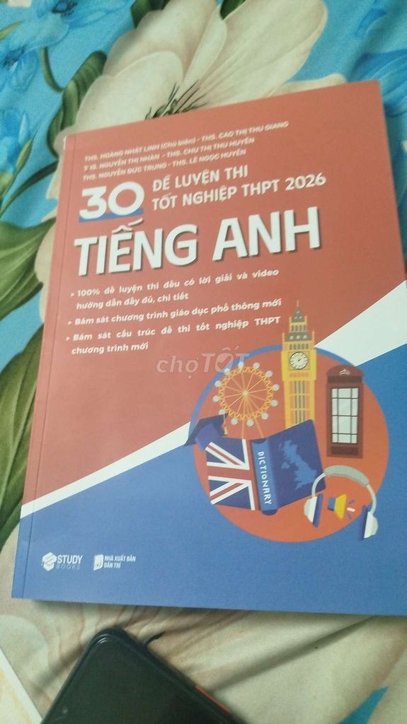Sách 30 Đề Luyện Thi Tốt Nghiệp THPT Tiếng Anh. Mua bán Sách tại Huyện Củ Chi Tp Hồ Chí Minh được đăng bởi A hung hình 1