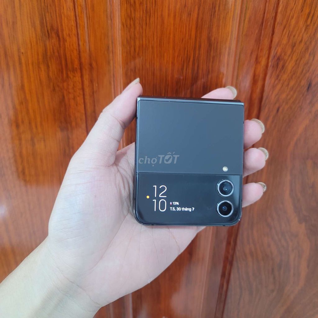 Samsung Galaxy Z Flip 4 8GB/256GB. Mua bán Điện thoại tại Quận 7 Tp Hồ Chí Minh được đăng bởi HaiDo Store   hình 1