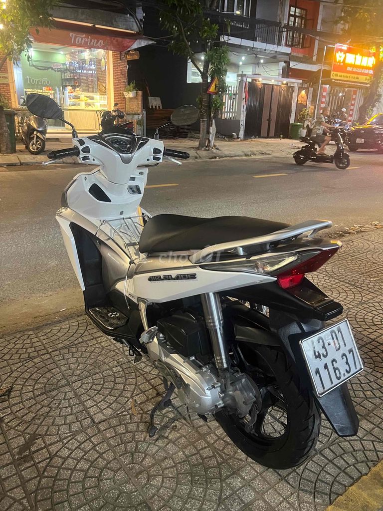 Honda Air Blade в оригинале с документами собственника