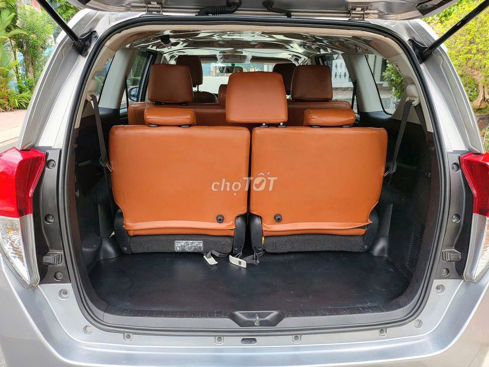 Toyota Innova 2017 2.0E - 78000 km. Mua bán Ô tô tại Quận 10 Tp Hồ Chí Minh được đăng bởi A Thanh hình 12