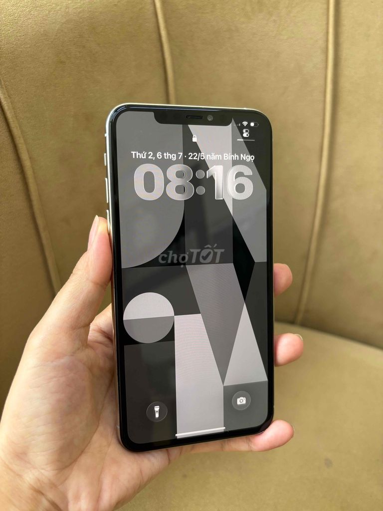Apple iPhone 11 Pro Max 64GB Trắng máy đẹp. Mua bán Điện thoại tại Quận Đống Đa Hà Nội được đăng bởi Đinh Liên hình 1