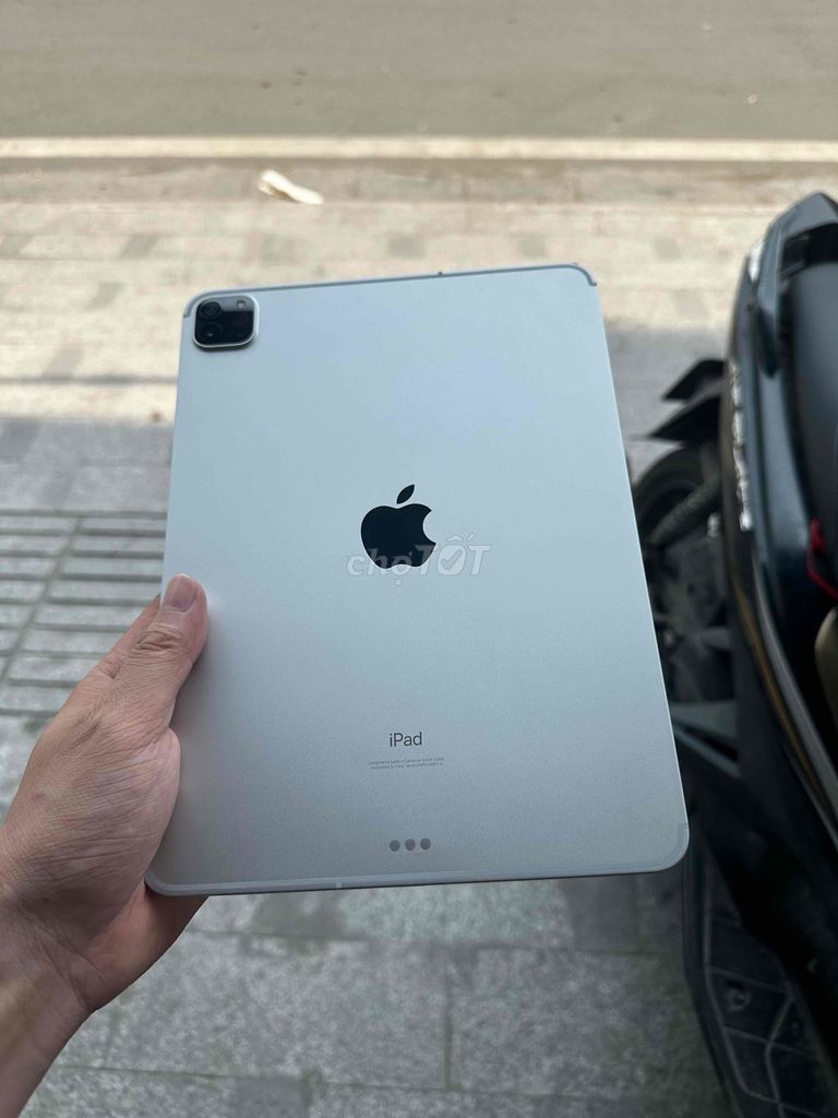 iPad Pro 2020 11” 128GB LTE