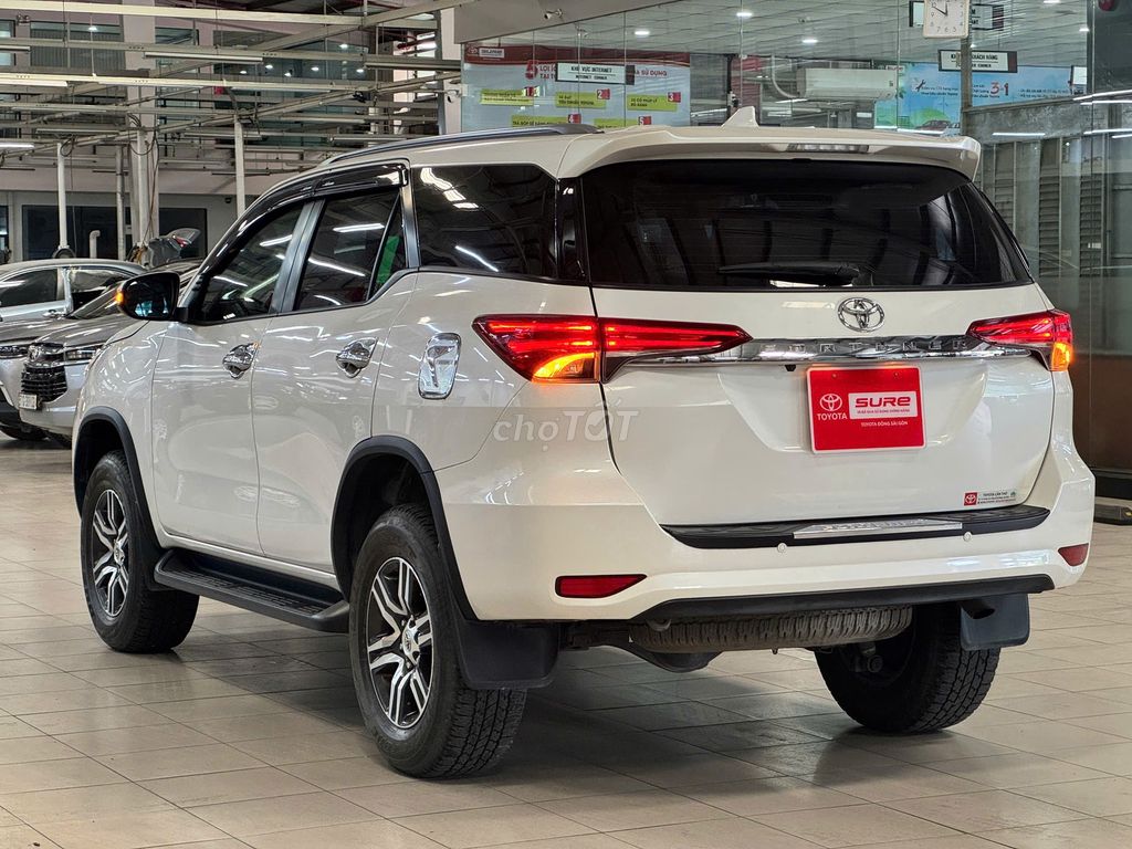 Toyota Fortuner 2020 2.4AT 4x2(CÒN THƯƠNG LƯỢNG). Mua bán Ô tô tại Quận Gò Vấp Tp Hồ Chí Minh được đăng bởi Gia Lạc Toyota hình 6