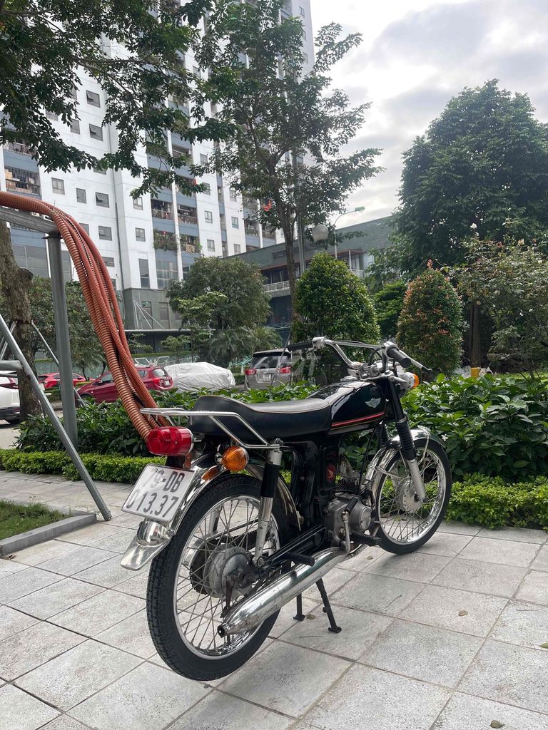 E bán 16,5 triệu cho ae thích thú.  Ss50 lên dáng. Mua bán Xe máy tại Quận Hà Đông Hà Nội được đăng bởi Vạn Tín hình 1