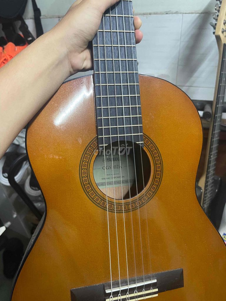 Đàn guitar Yamaha CGS 102A Nâu 1/2. Mua bán Nhạc cụ tại Quận 1 Tp Hồ Chí Minh được đăng bởi Hy Nguyễn hình 1