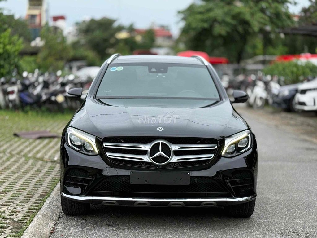Mercedes Benz GLC 2019 300 4Matic - 80000 km. Mua bán Ô tô tại Quận Cầu Giấy Hà Nội được đăng bởi Auto 6666 hình 1