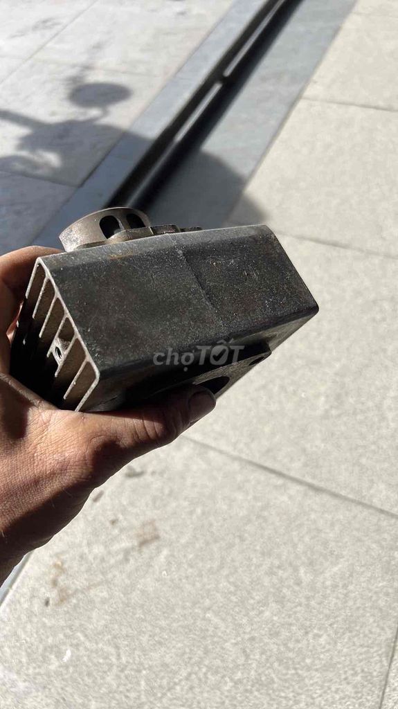 Nòng xi lanh kim loại 100cc đã qua sử dụng. Mua bán Phụ tùng xe tại Huyện Thoại Sơn An Giang được đăng bởi nguyễn thanh phong hình 2