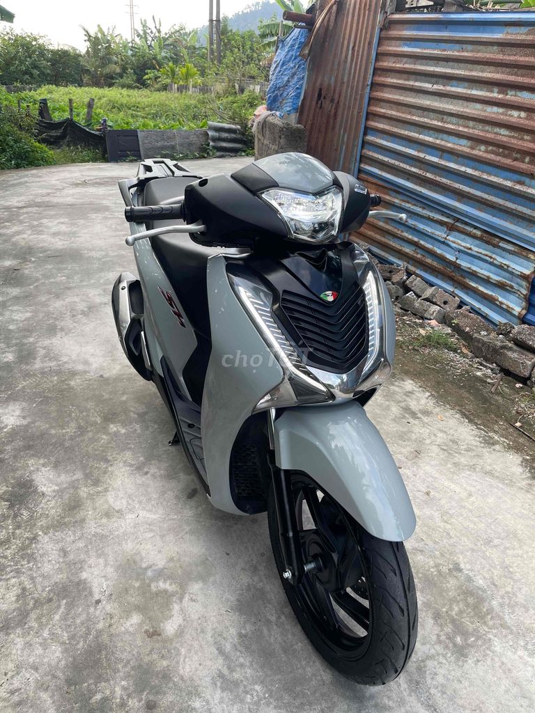 Cần bán sh 125 2017 xanh xi măng máy zin chính chu. Mua bán Xe máy tại Quận Kiến An Hải Phòng được đăng bởi Đức Anh  hình 1