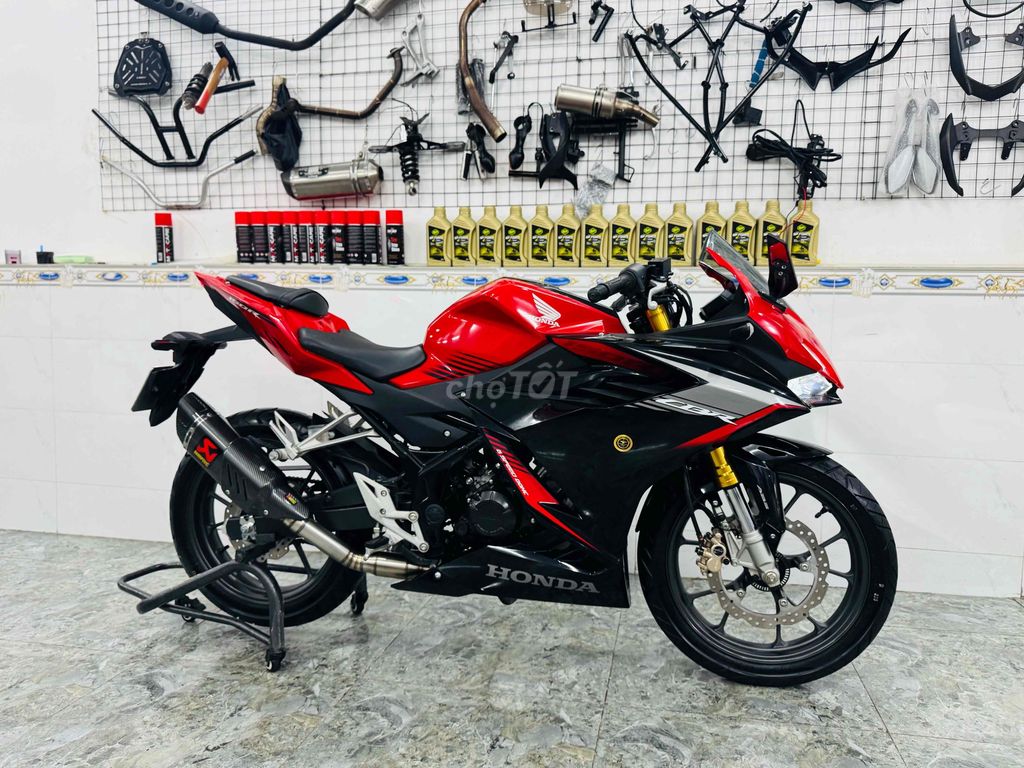 Bán HONDA CBR150R ABS 2024 BS70 chính chủ