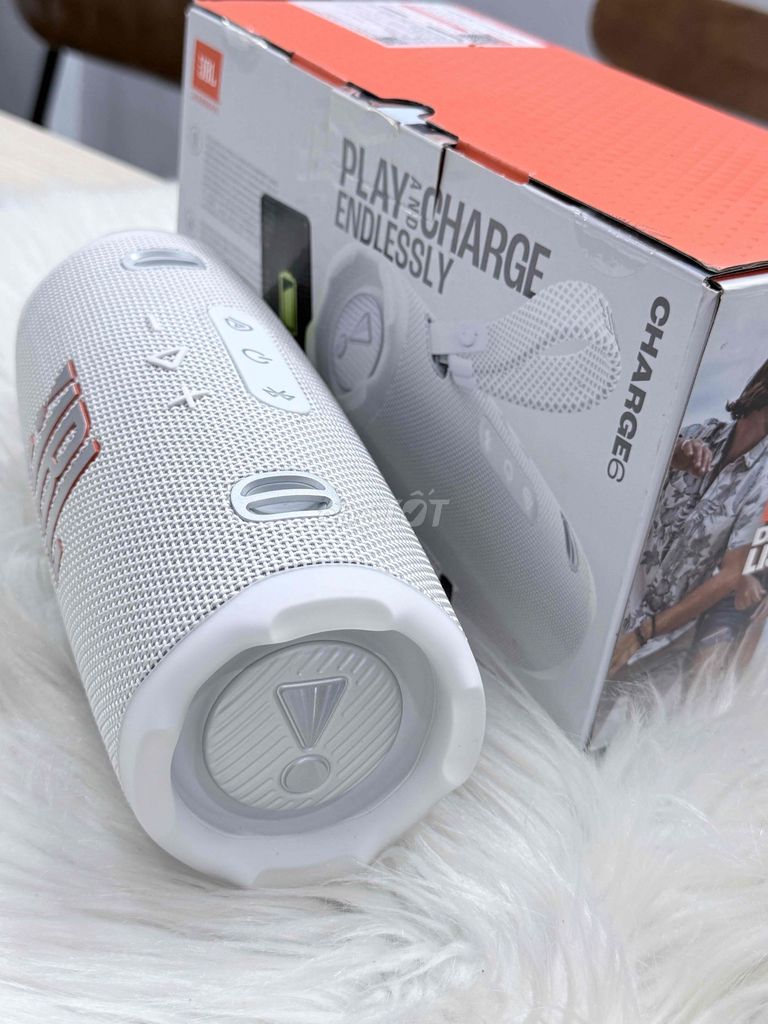 Loa Bluetooth JBL Charge 6 Trắng. Mua bán Tivi, Âm thanh tại Quận 5 Tp Hồ Chí Minh được đăng bởi Kim Ngân hình 1