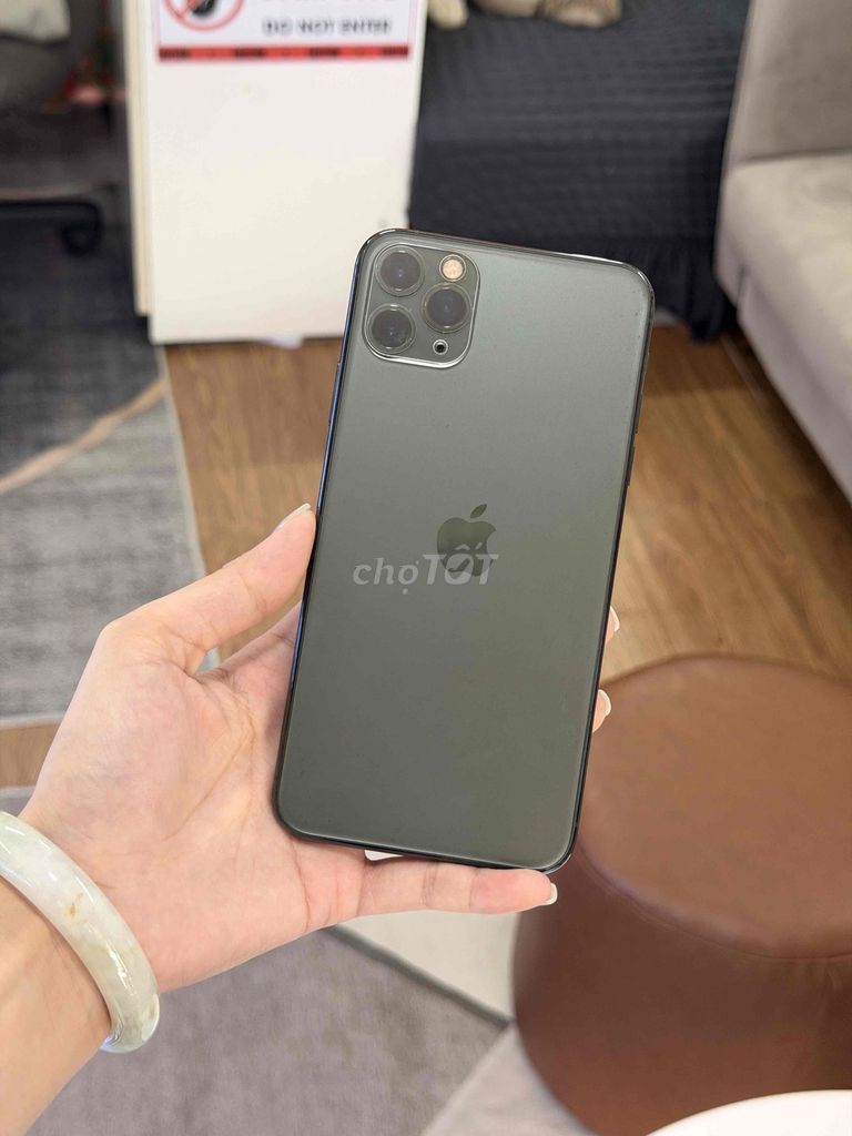 Apple iphone 11 Pro Max Green Like New Za/a 64GB. Mua bán Điện thoại tại Quận 8 Tp Hồ Chí Minh được đăng bởi CA REM BÁN TÁO hình 1