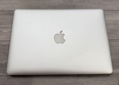 Macbook Air 2015 - Core I5 Mini Nhỏ, Gọn, Bền bỉ..