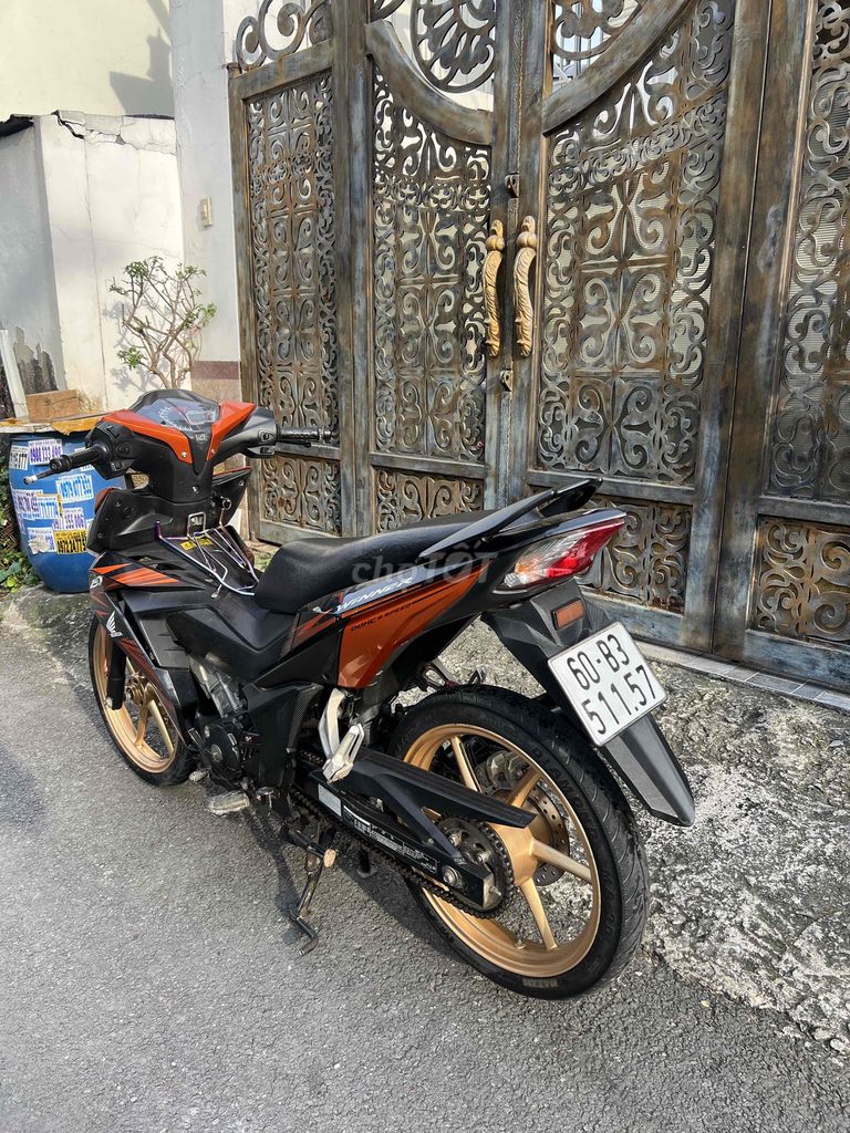 Honda Winner v1 2018 xe đẹp zin êm giá tốt. Mua bán Xe máy tại Thành phố Thuận An Bình Dương được đăng bởi Nguyễn hảo hình 2