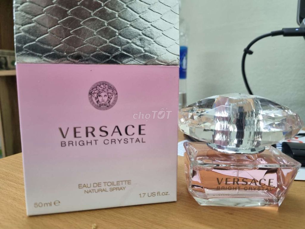 Nước hoa Versace Bright Crystal Nữ. Mua bán Nước hoa tại Quận Ngũ Hành Sơn Đà Nẵng được đăng bởi Vu hình 1