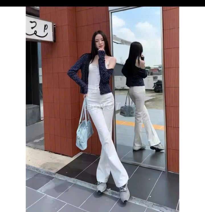 Quần jeans nữ ống loe Cotton. Mua bán Quần áo tại Quận 5 Tp Hồ Chí Minh được đăng bởi Nguyenphuong hình 1