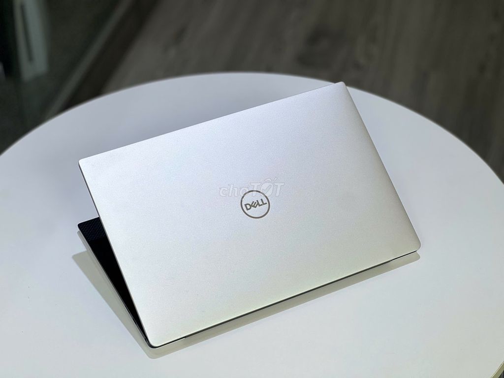 DELL XPS 9305 Máy cực đẹp , mỏng nhẹ sang trọng